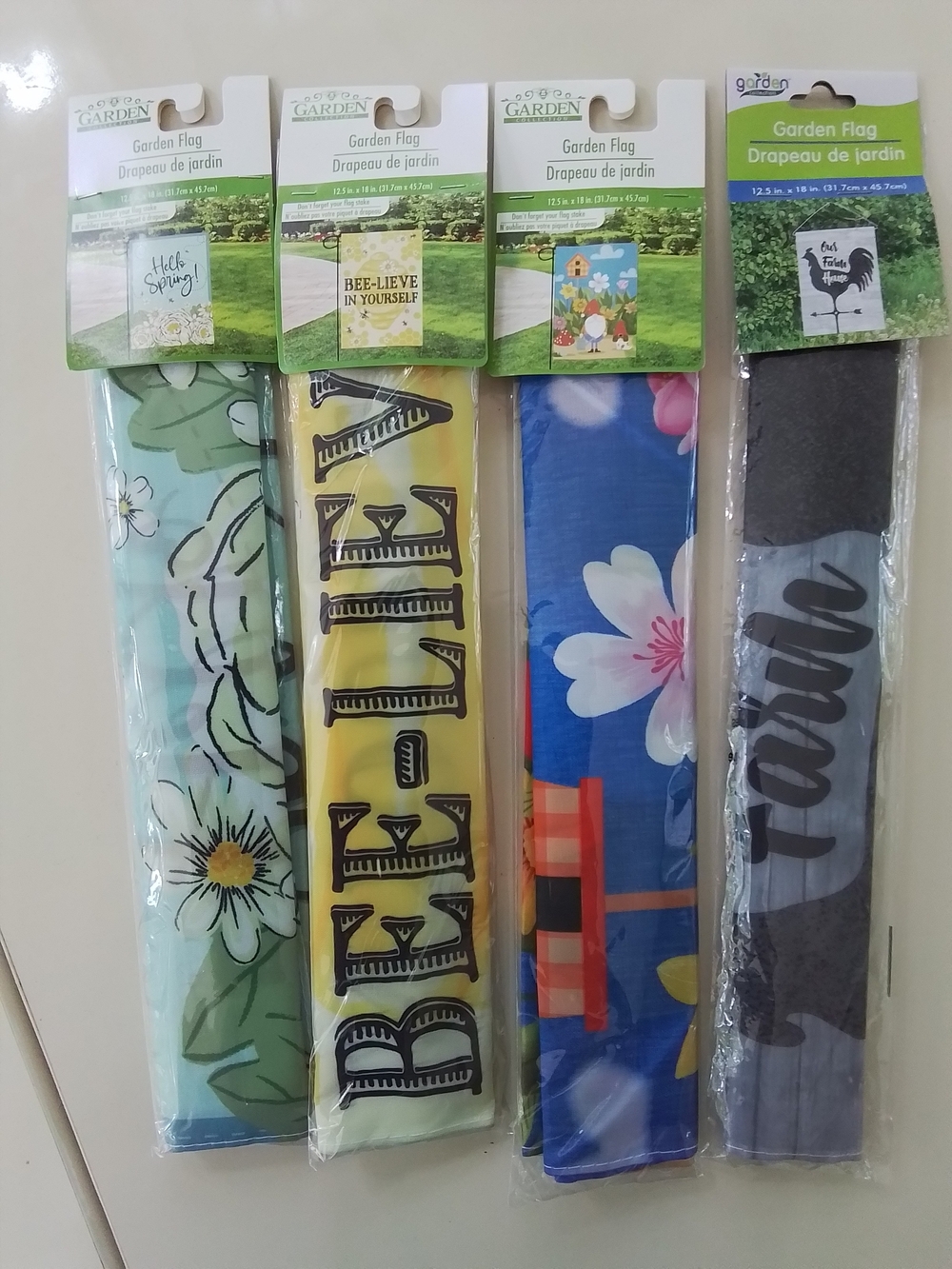 Set Of 4 Garden Flags - Picture 2 of 6